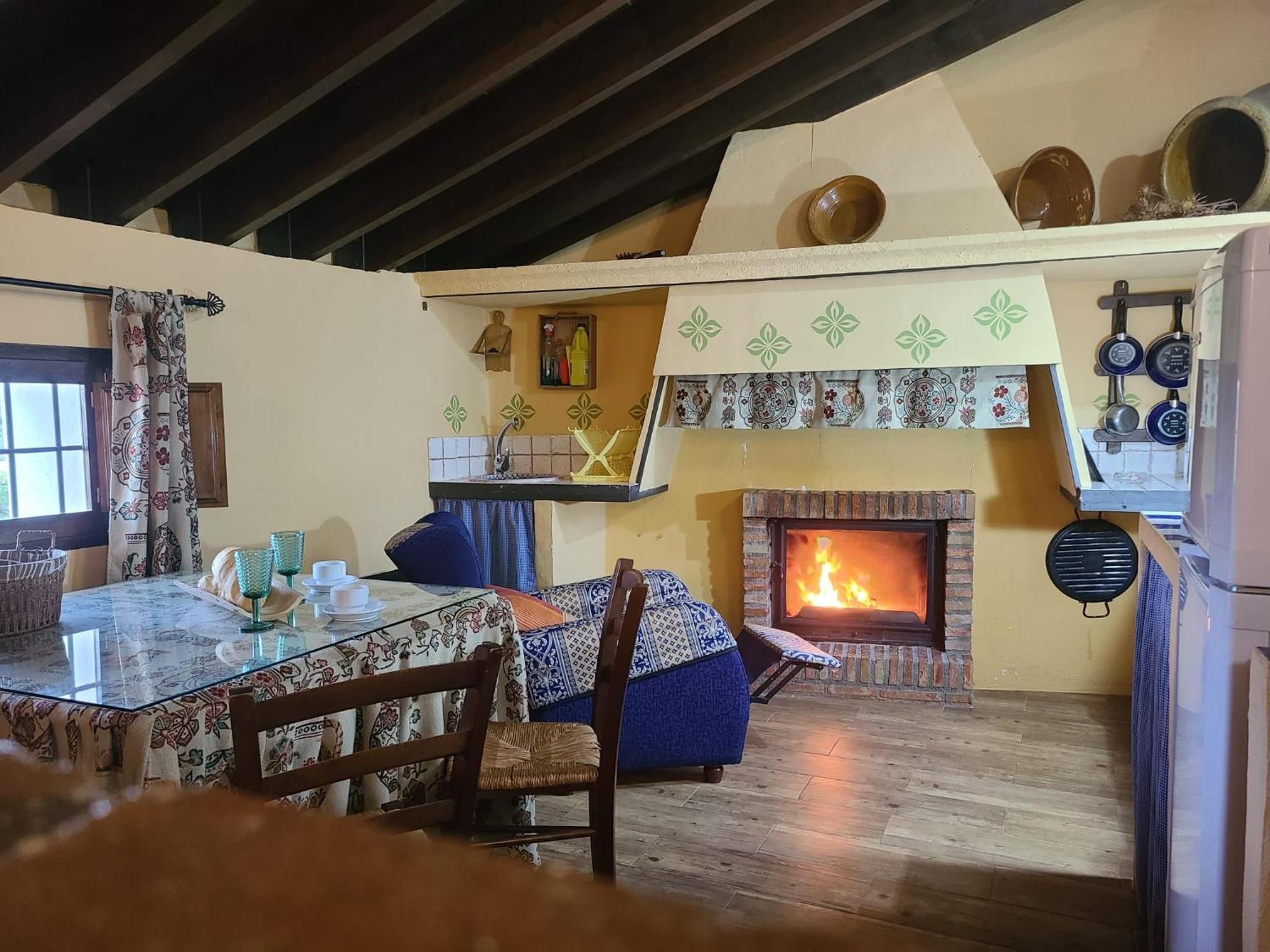 Aparthotel Cortijo Molino Justos 3*