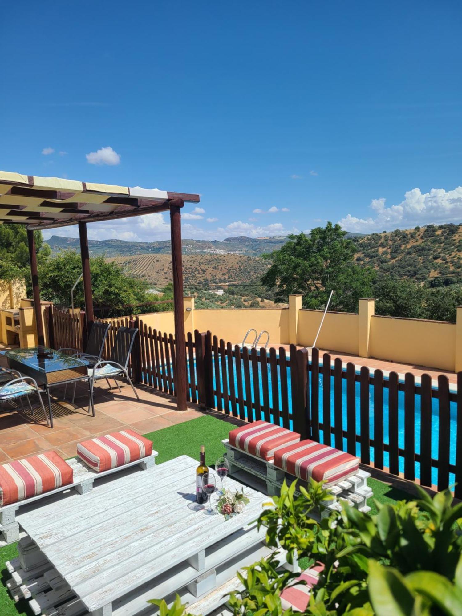 Aparthotel Cortijo Molino Justos 3*
