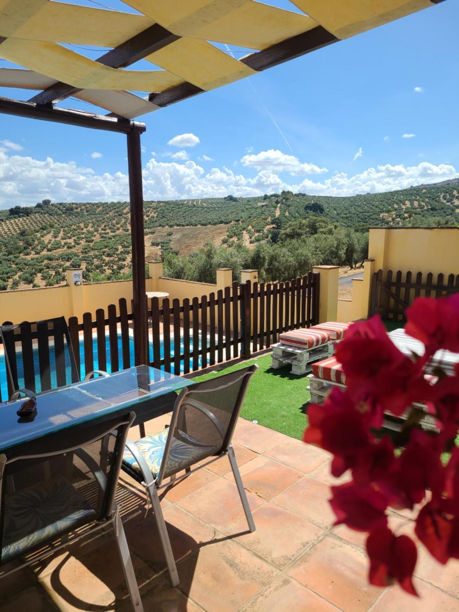 Aparthotel Cortijo Molino Justos Fuentes de Cesna