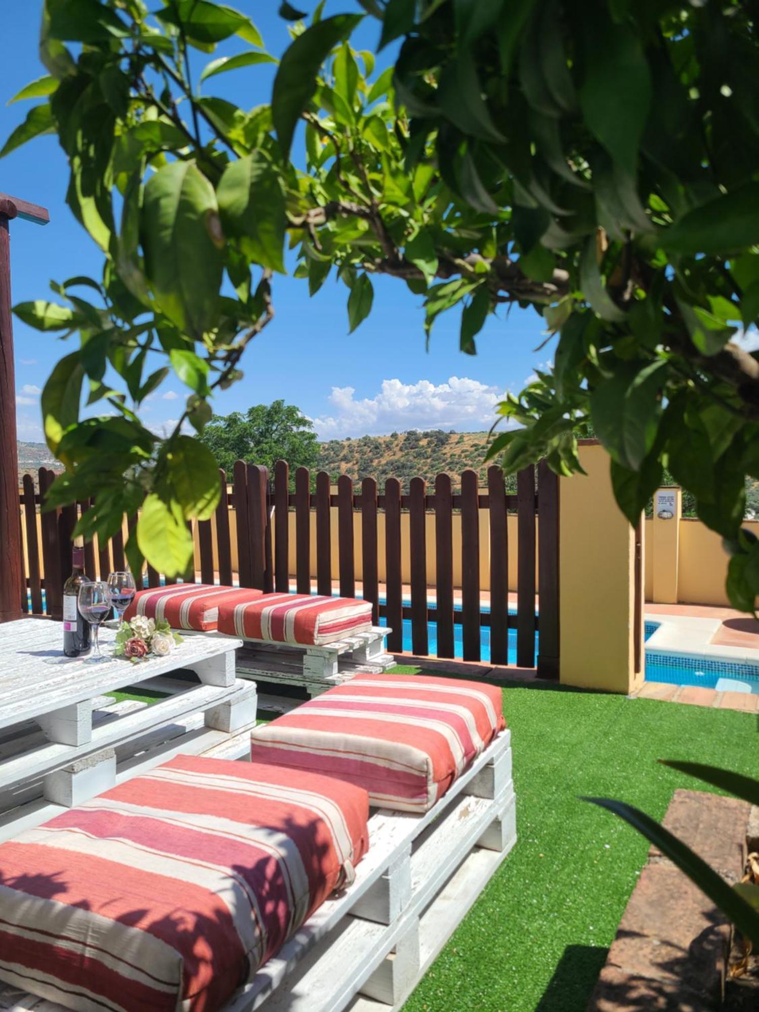 Aparthotel Cortijo Molino Justos 3*