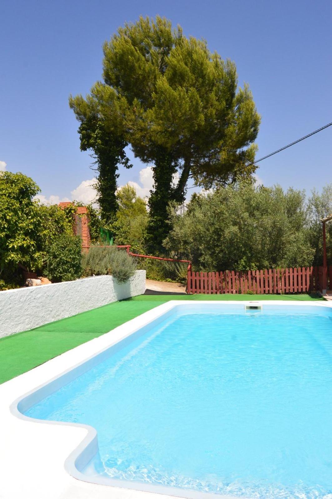 Aparthotel Cortijo Molino Justos Fuentes de Cesna